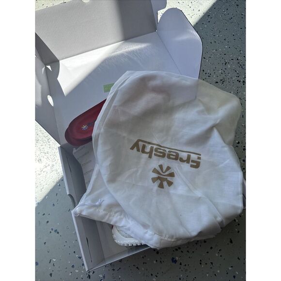 Freshy Navigator Boots White & Red Sneaker/Snow Boots New With Box Size 11.5 - Picture 7 of 7